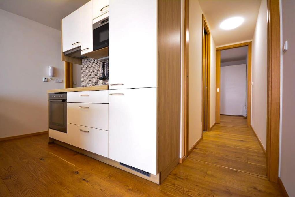 Legacy Duplex In Historic District By Rentez * Praga